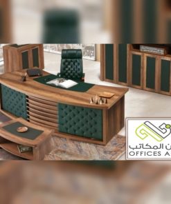مكتب خشب فاخر بقياسات مثالية يضم فتحة لتنظيم الأسلاك