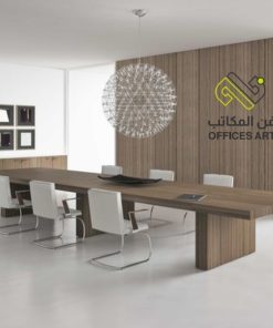 طاولات الاجتماعات