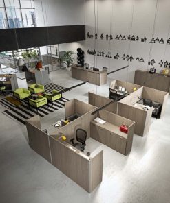 وحدة عمل موظفين بـ 4 محطات – تصميم عملي يعزز التركيز والإنتاجية